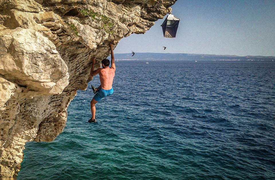 Deep Water Solo'ing in Split! Such a perfect way to climb in the summer heat, just climb until you can't and drop into the sea to cool off!