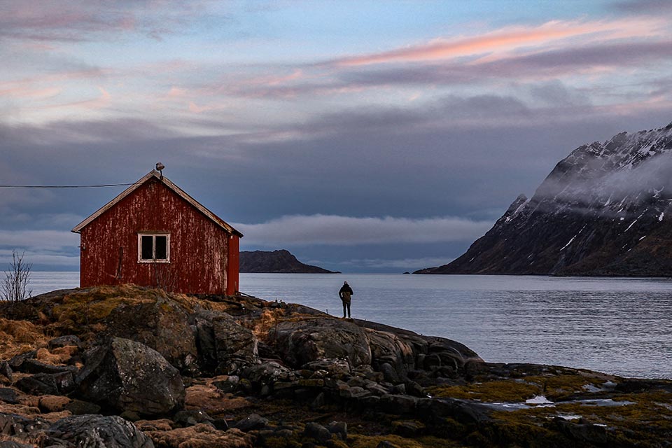 An epic end to the day of exploring the fjords!<br>Photo Cred: <a href='https://www.instagram.com/eatcreatetravel/' target='_blank'>Kristin Gerhart</a>